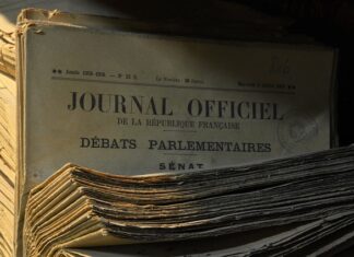 Czy pisanie prac magisterskich na zamówienie jest legalne?